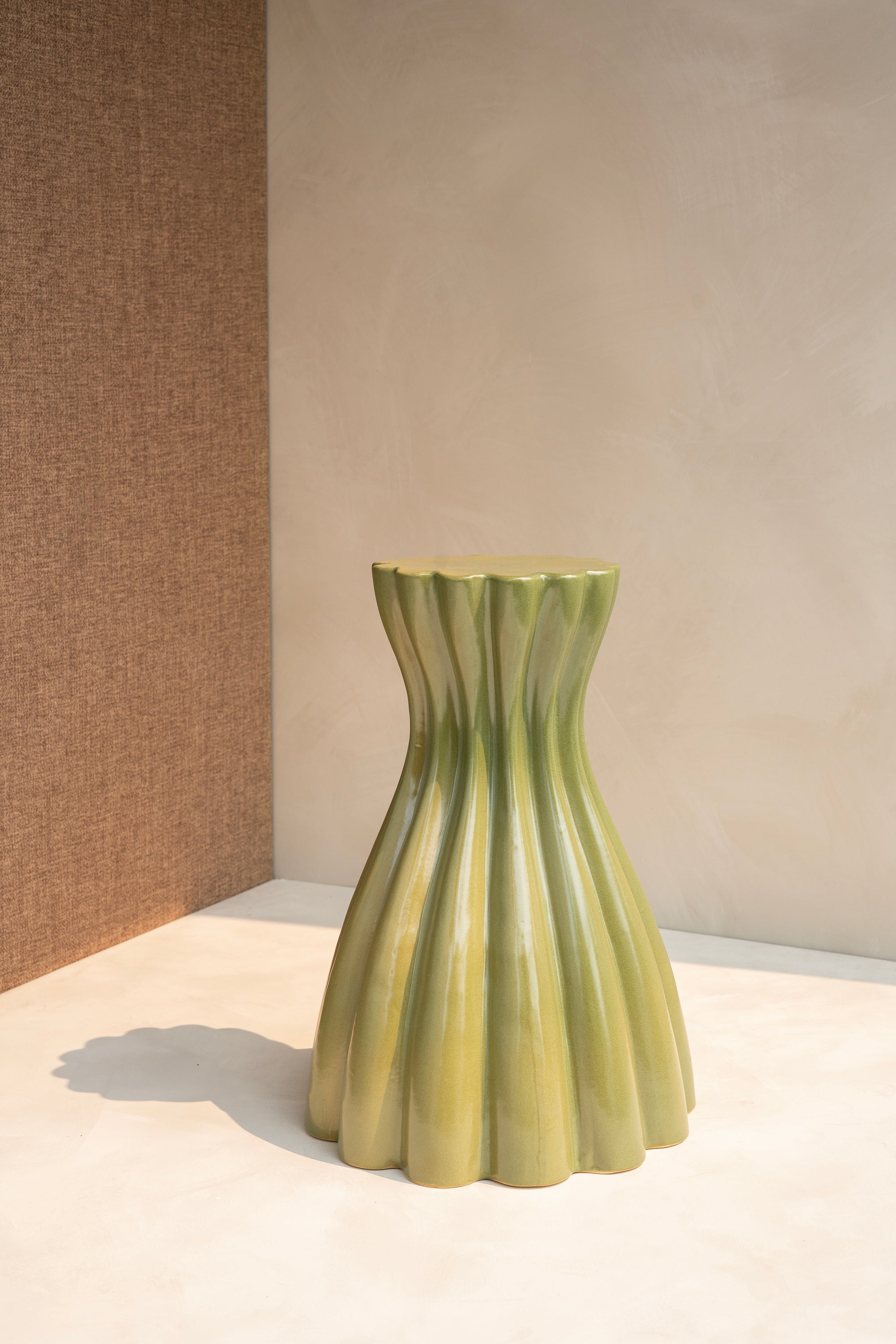 DIN Side Table - Keo Green