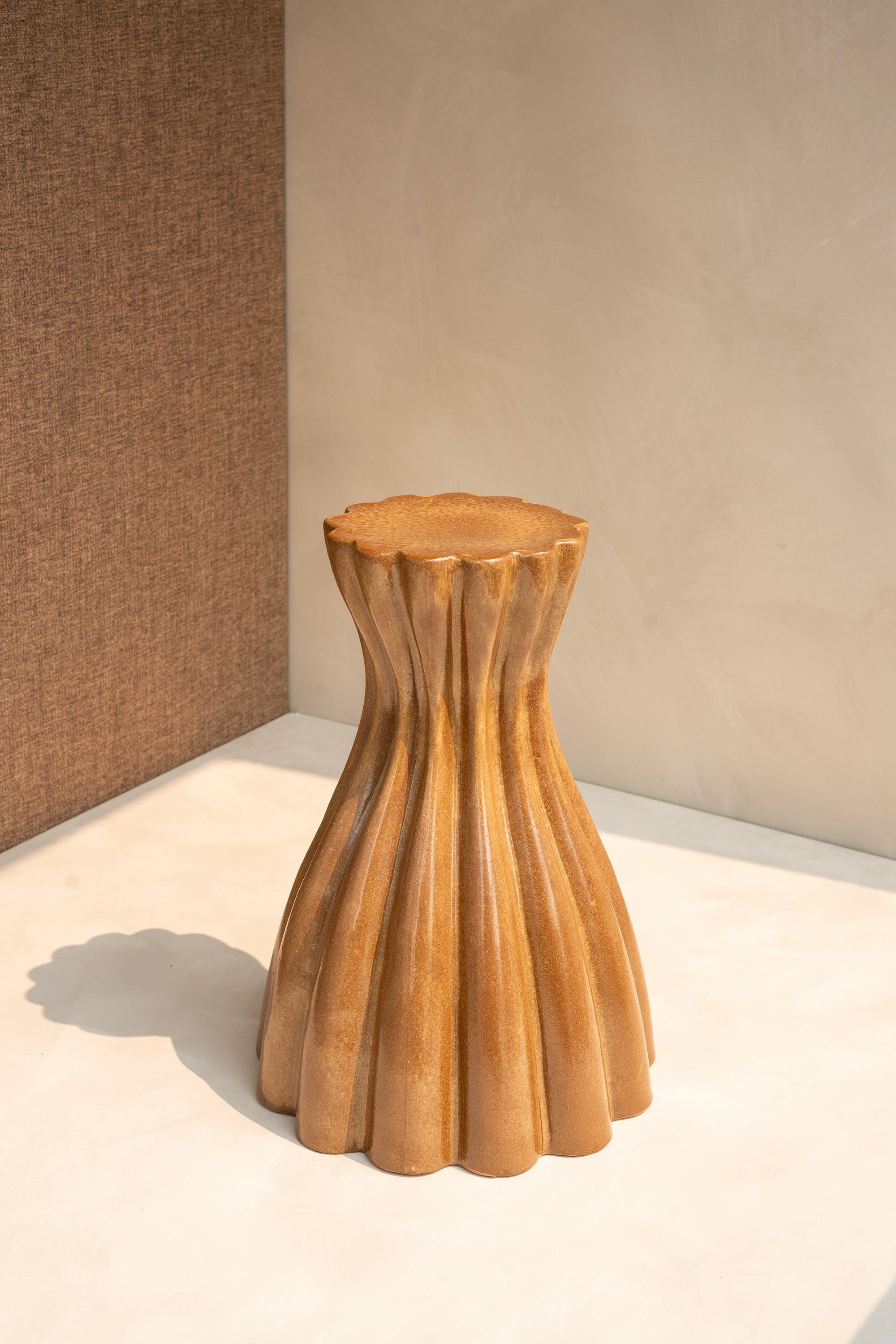 DIN Side Table - Sai Brown