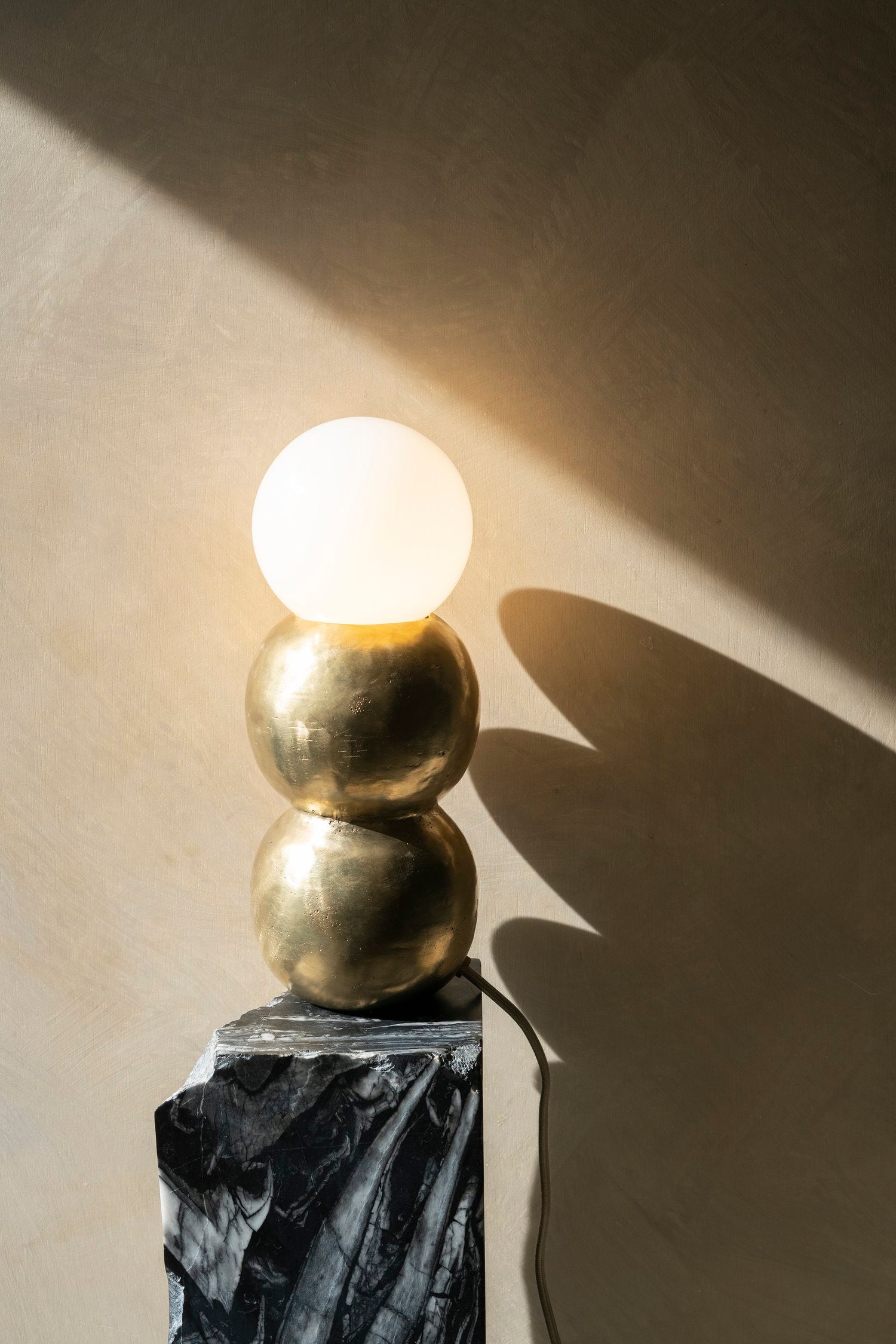 DOUBLE BUBBLE LAMP - BRUSHED BRASS
